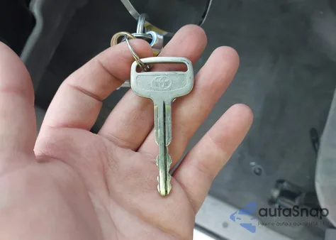 2001 Toyota Tacoma Prerunner из США, поврежденный, VIN 5TEGM92N81Z833174